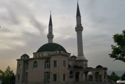 İbrahim Hakkı Hazreti Cami