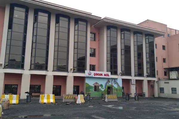 Sağlık Bilimleri Üniversitesi Bağcılar Eğitim Ve Araştırma Hastanesi - Devlet Hastanesi - İstanbul Bağcılar