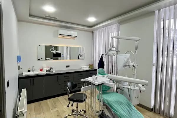 Diş Hekimi Birkan AVCI Diş Hekimi Enes ULUDAĞ - Diş Hekimi - Malatya Yeşilyurt