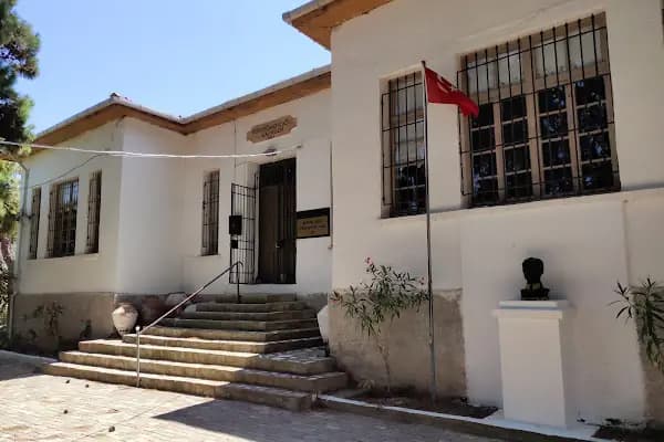 Müesser Aktaş Tarih ve Etnoğrafya Tarih Evi - Müze - İzmir Karaburun