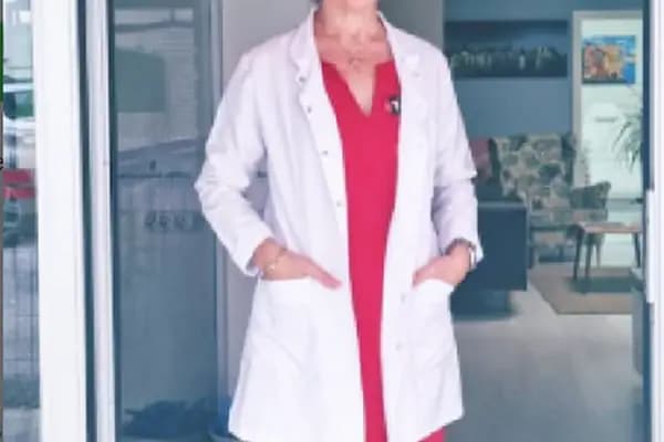 Dr. Belgin Aygün Muayenehanesi -Ozon Tedavi- Botoks-Dolgu- Medikal Estetik - Doktor - İzmir Aliağa
