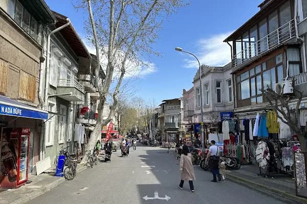 Araba Meydanı - Otobüs Durağı - İstanbul Büyükçekmece