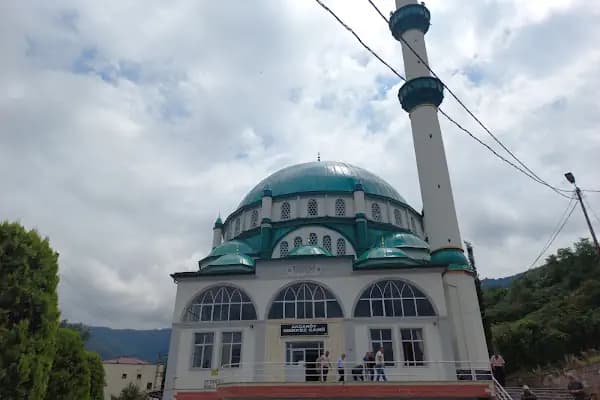 Akçaköy Merkez Camii - Cami - Trabzon Akçaabat