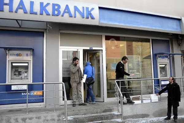 Halkbank Acıpayam Şubesi - Banka - Denizli Pamukkale