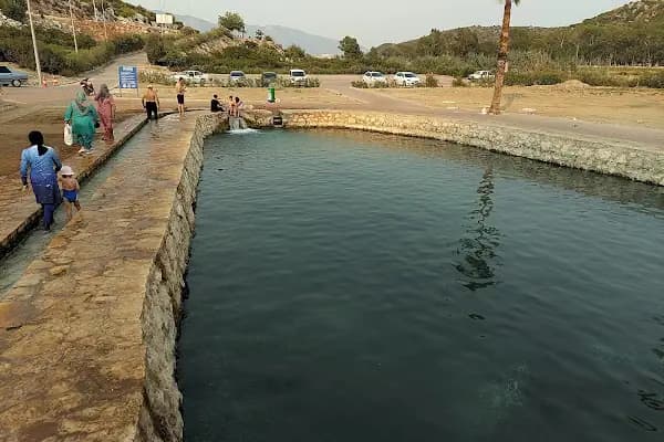 Demre Kükürtlu Su - Halka Açık Yüzme Havuzu - Antalya Demre