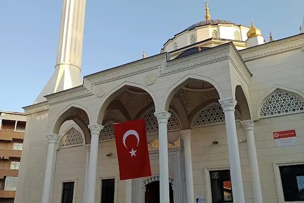 Hacı Bayram Veli Cami - Cami - İstanbul Bağcılar