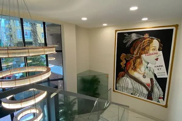 Özel Medicaworld Polikliniği - Estetik Cerrah - İstanbul Başakşehir
