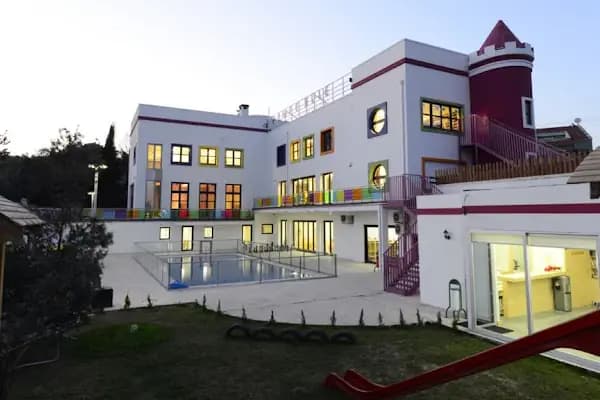 Pembe Kule Anaokulu - Anaokulu - Bursa Nilüfer
