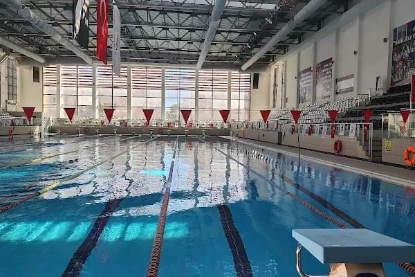 Muratpaşa Belediyesi Süleyman Erol Olimpik Yüzme Havuzu - Spor kompleksi - Antalya Aksu