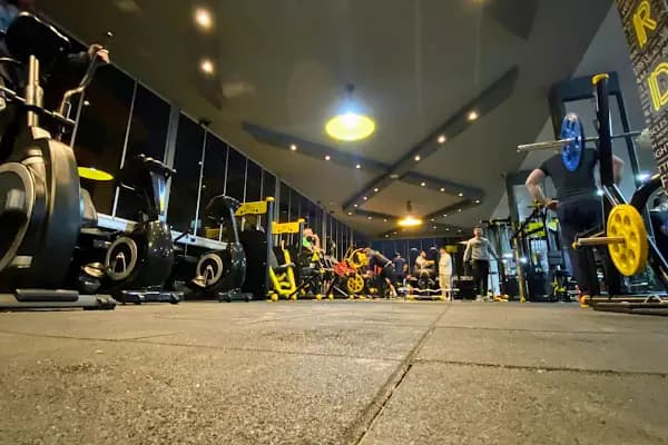 Evo gym center - Spor salonu - Balıkesir Altıeylül