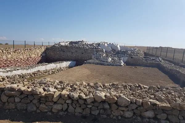 Kubadabad Sarayı Harabeleri - Tarihi Yer - Isparta Yenişarbademli