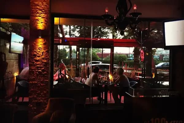 Qinn Lounge - Bar - İzmir Balçova