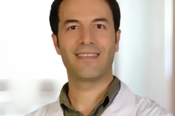 Uzm. Dr. Emrullah Dengeşik - Gastroenterolog - Kocaeli Derince