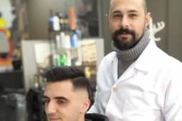 Saloon Özgür Erkek Kuaförü