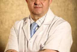 Doç. Dr. Levent Bayam İstanbul Ortopedi, Travmatoloji, Artroplasti ve Artroskopi