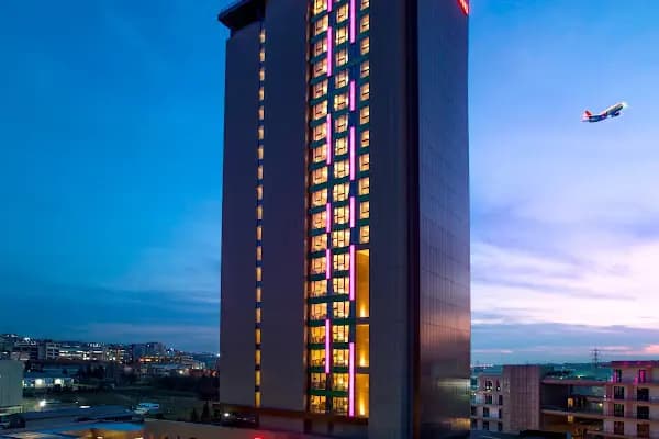 Hilton Garden Inn Istanbul Ataturk Airport - Otel - İstanbul Bahçelievler
