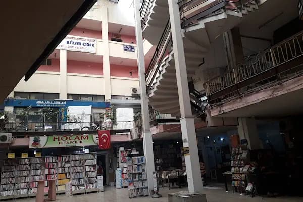 Hocam Kitabevi Çarşı Şubesi - Kitapçı - Mersin Silifke