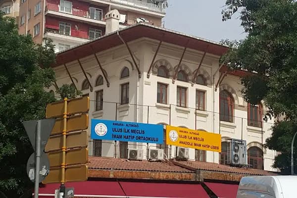 Ulus İlk Meclis Anadolu İmam Hatip Okulu - Okul - Ankara Altındağ