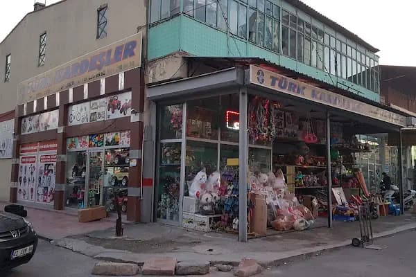 TÜRK KARDEŞLER - Hediyelik eşya dükkanı - Konya Beyşehir