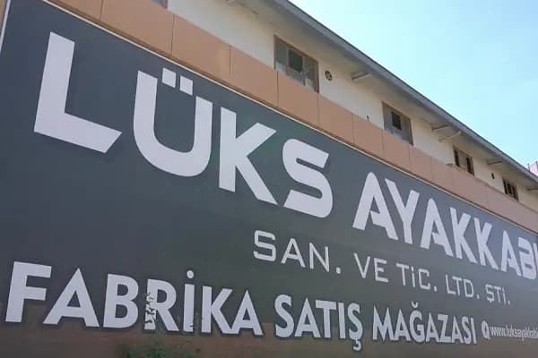 Lüks Ayakkabıcılık - Giyim mağazası - Gaziantep Şehitkamil