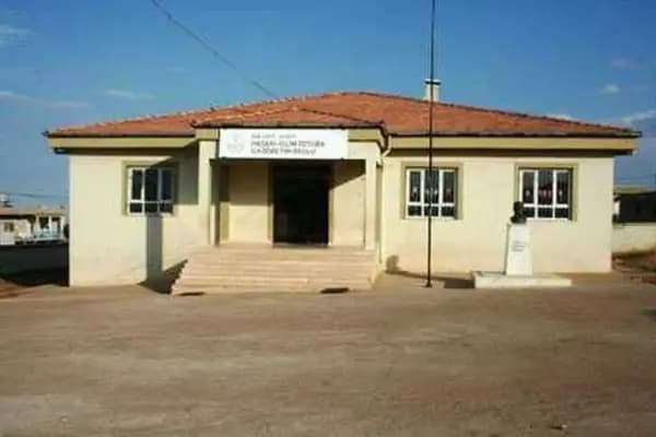 HASARİ-İSLİM ÖZTÜRK İLKOKULU - Okul - Şanlıurfa Halfeti