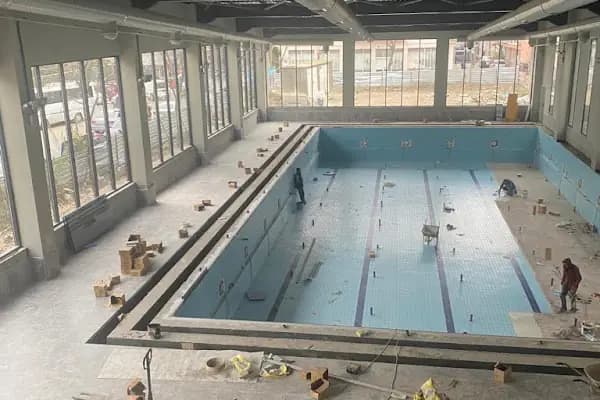 Çamdibi Kapalı Yüzme Havuzu - Spor kompleksi - İzmir Bornova