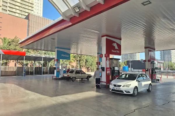Petrol Ofisi - Benzin İstasyonu - İzmir Balçova