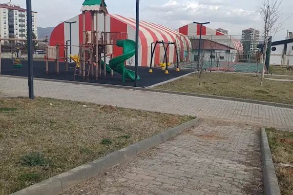 SİVAS BELEDİYESİ ŞEYHŞAMİL SPOR KOMPLEKSİ - Yüzme Havuzu - Sivas Sivas Belediyesi