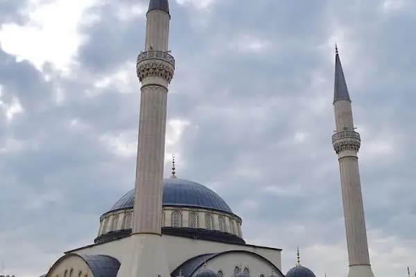 Barbaros Camii - Cami - İstanbul Bağcılar