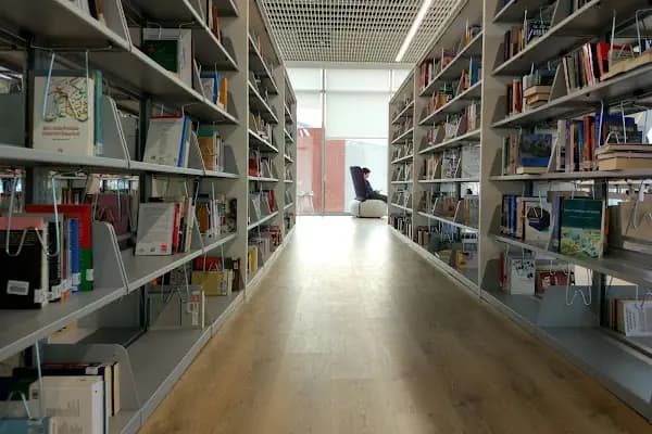Merkezefendi Belediyesi Merkez Kütüphanesi - Kütüphane - Denizli Acıpayam