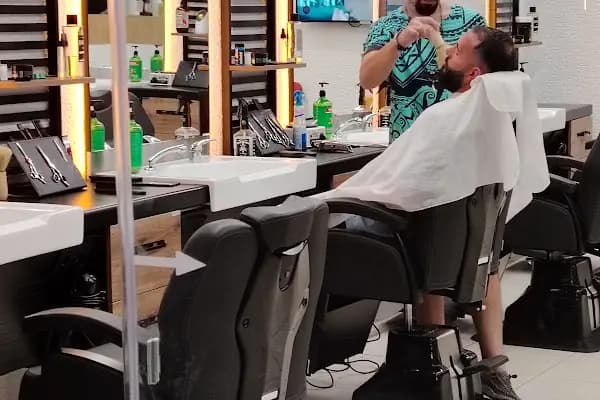 BY Curly Hair Design Barber - Kuaför - Muğla Bodrum