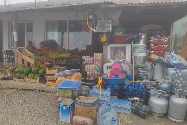 Oba Market Mehmet Faik - Alışveriş merkezi - Trabzon Akçaabat