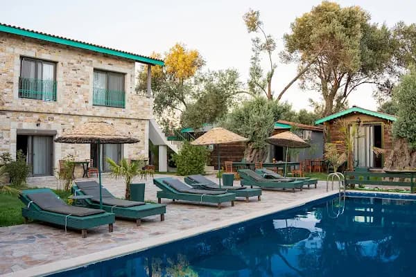 Serender Bungalov Otel - Otel - İzmir Foça