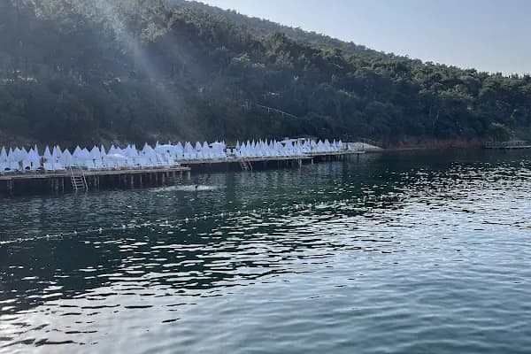 İBB Büyükada Halk Plajı - Turistik Yer - İstanbul Bayrampaşa