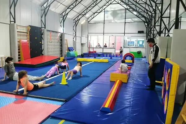Ataşehir Cimnastik Akademi - Jimnastik Merkezi - İstanbul Bağcılar
