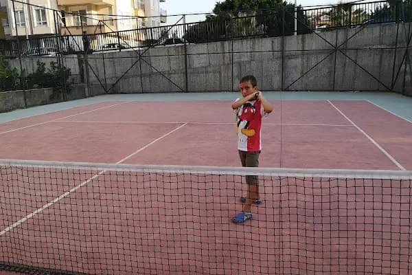 Alanya Belediyesi Tenis Kortu - Tenis Kortu - Antalya Muratpaşa