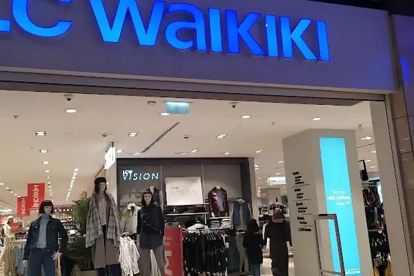 LC Waikiki - Giyim mağazası - Konya Akşehir