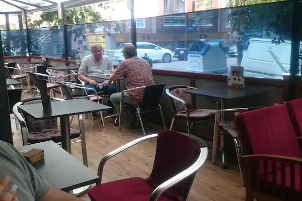 PERA Cafe - Kafe - İstanbul Avcılar