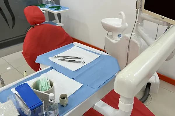 Özel Avrupadent Buca Gediz Ağız ve Diş Sağlığı Polikliniği - Diş Kliniği - İzmir Buca