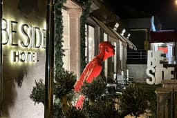 Be Side Hotel