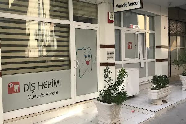 Diş Hekimi Mustafa Vardar - Diş Hekimi - İzmir Buca