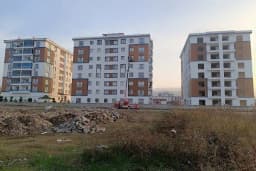 YAPRAKLAR İNŞAAT