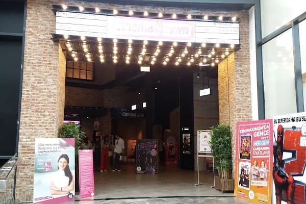 Paribu Cineverse Sur Yapı Marka AVM - Sinema Salonu - Bursa Nilüfer