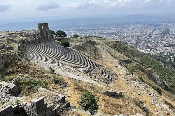 Yunan Tiyatrosu - Tarihi Yer - İzmir Bergama
