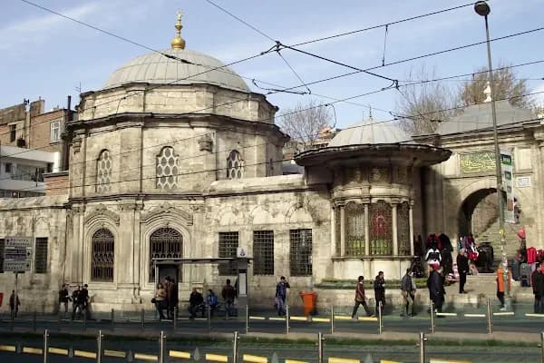 3. Mustafa Türbesi - Kültür Mirası Müzesi - İstanbul Bahçelievler