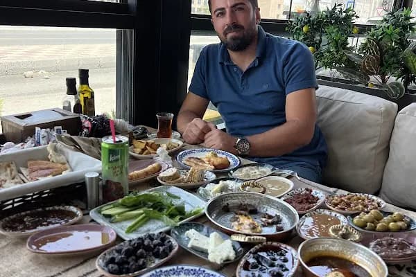 Çeşm-i Van Sofrası - Restoran - Van Tuşba