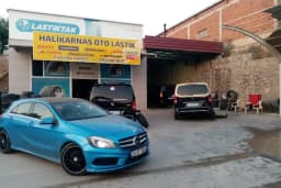 HALİKARNAS OTO LASTİK / VE AKÜ SATIŞ YERİ