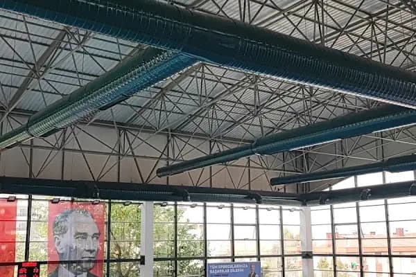 Nilüfer Belediyesi Konak Olimpik Yüzme Havuzu - Yüzme havuzu - Bursa Osmangazi