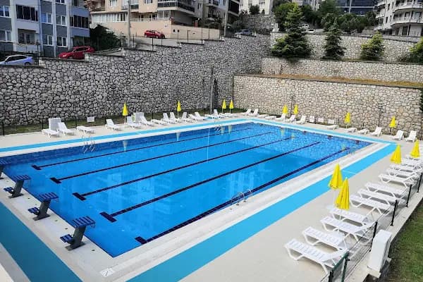 Mudanya Belediyesi Yüzme Havuzu - Yüzme havuzu - Bursa Osmangazi