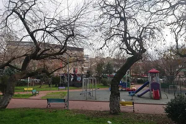Atatürk Parkı - Park - İstanbul Küçükçekmece